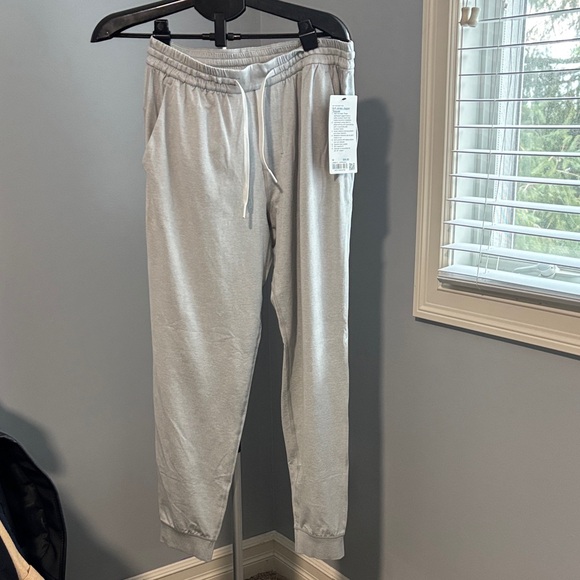 lululemon athletica Gray Men's Pants - Picture 1 of 3